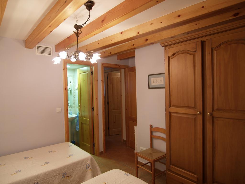 Casa Javier Pensionat Rodellar Exteriör bild